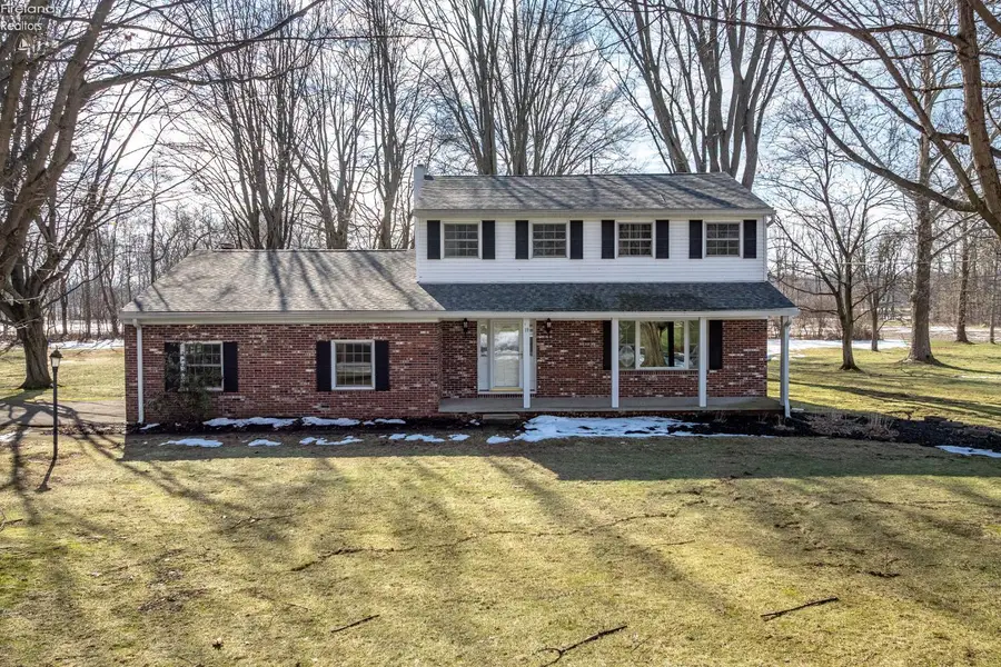 18 Milan Manor Drive, Milan, OH 44846 - #2