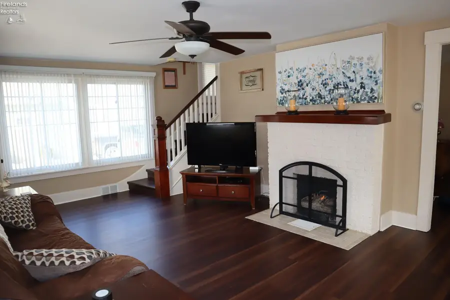 8 Cortland Street, Norwalk, OH 44857 - #2