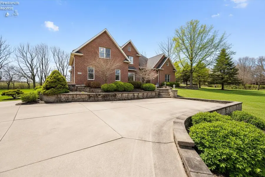 3512 Scheid Road, Huron, OH 44839 - #2