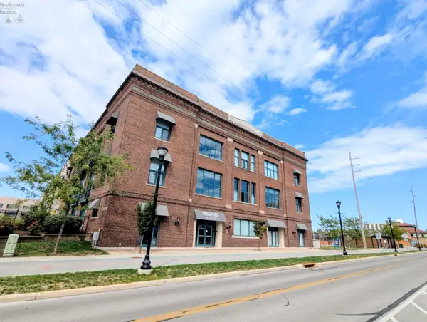 401 W Shoreline Drive #244, Sandusky, OH 44870