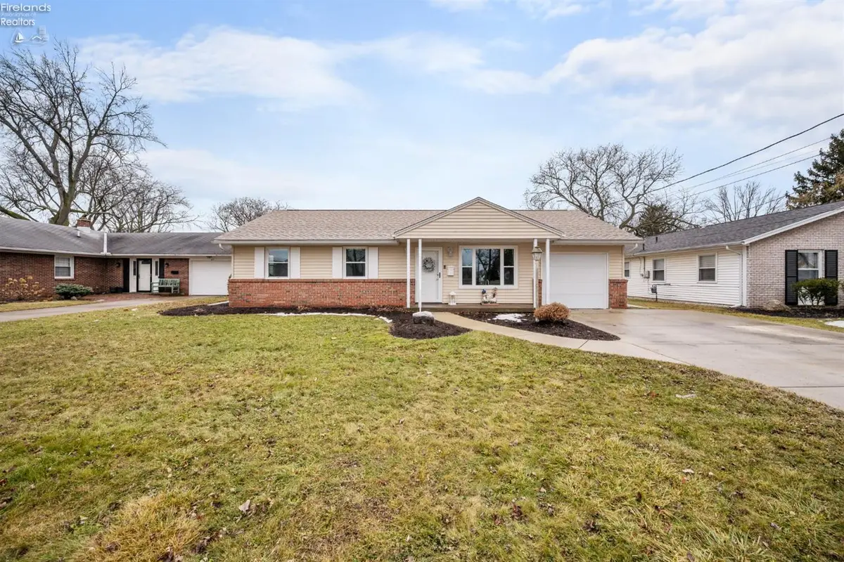 619 Alice Street, Port Clinton, OH 43452 - #1