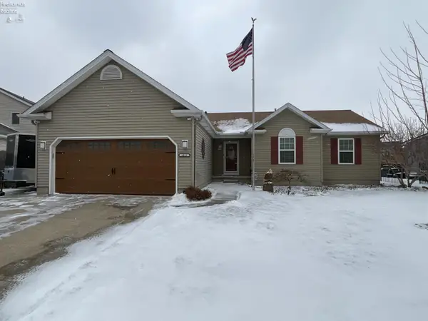 6012 Conneaut Light Drive, Vermilion, OH 44089
