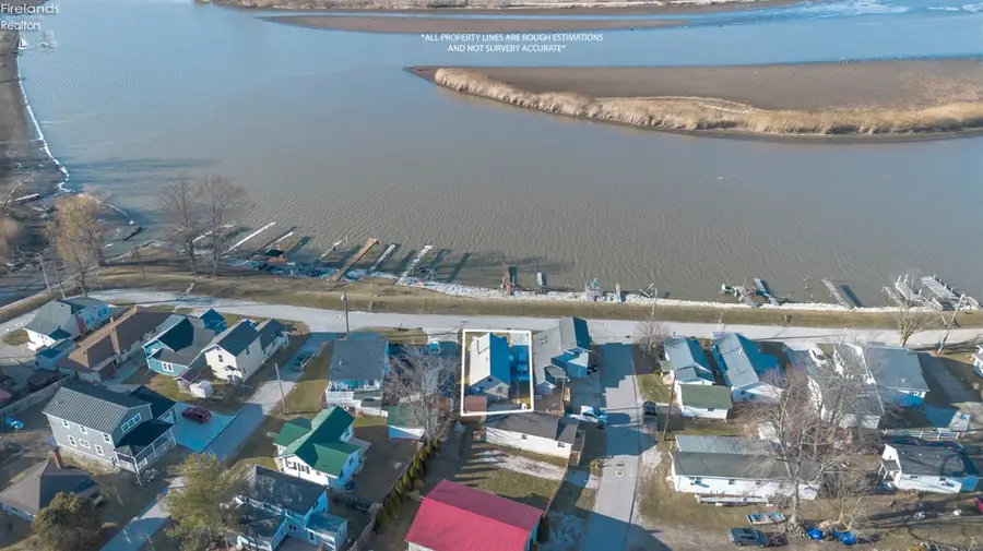 2937 County Road 206, Fremont, OH 43420 - #2