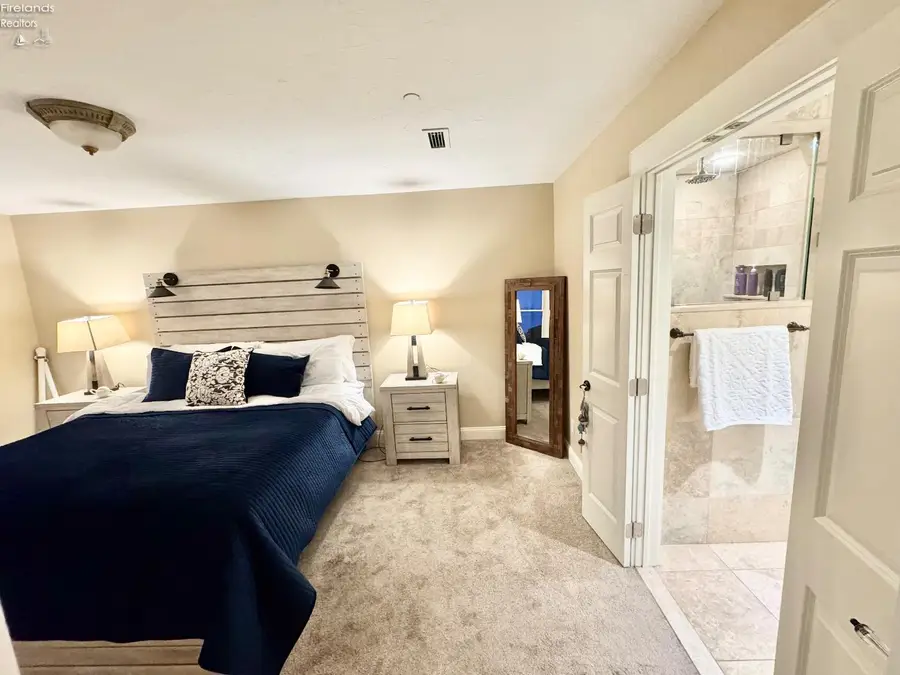 6005 E Harbor Rd #1B, Marblehead, OH 43440 - #3