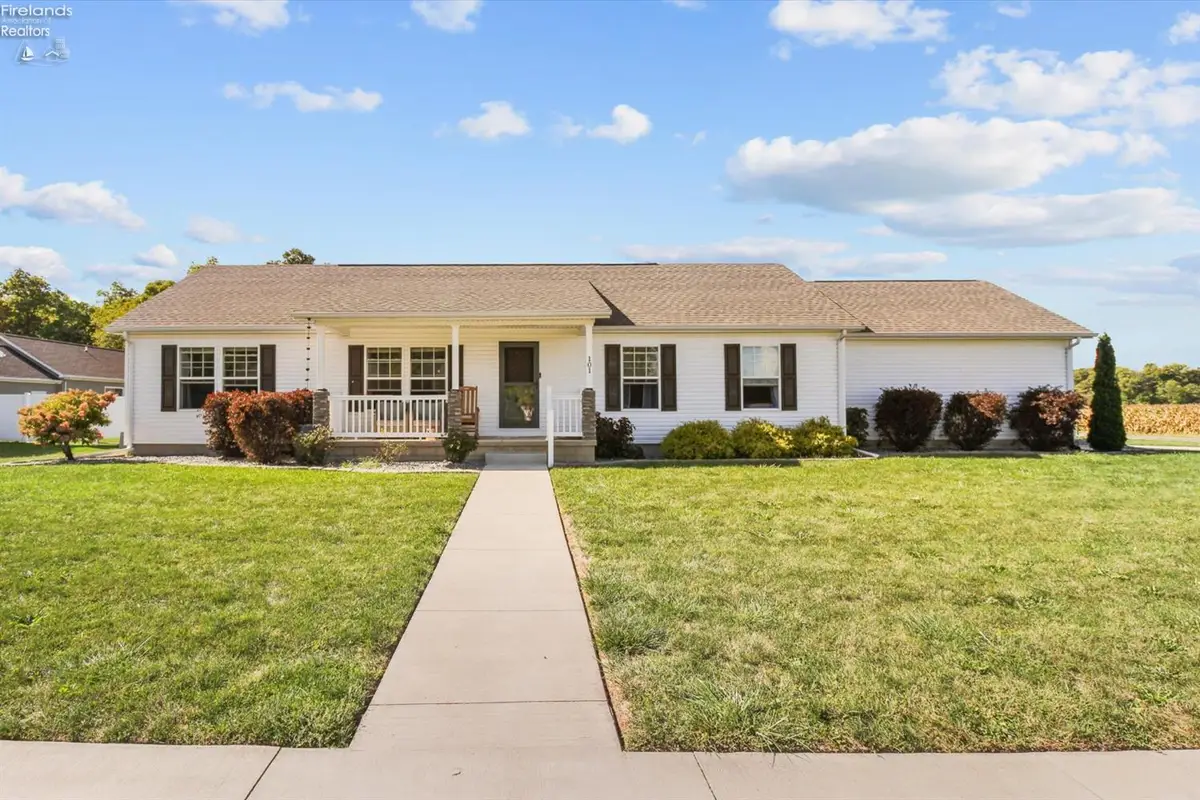 101 Nathan Drive, Clyde, OH 43410 - #1