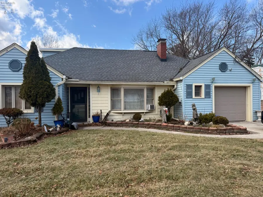 1807 Mills Street, Sandusky, OH 44870 - #2