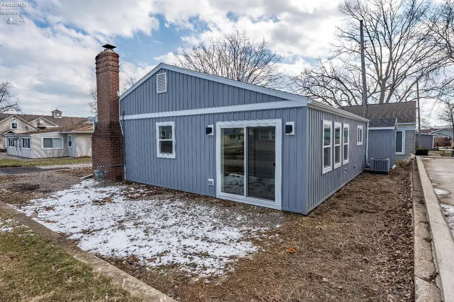 5864 E Cedar Lane, Port Clinton, OH 43452 - #3