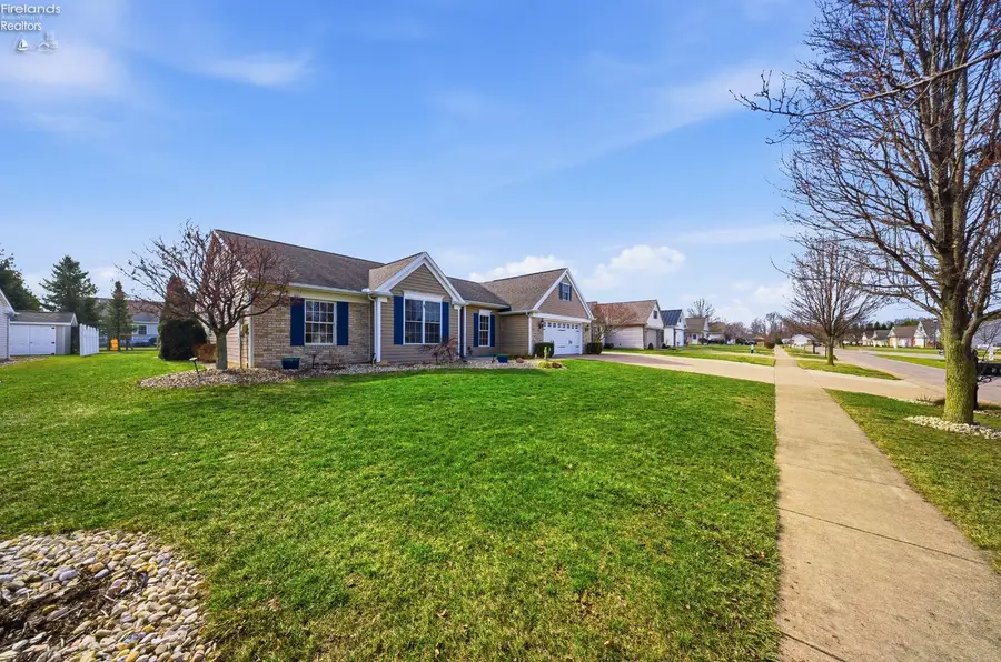 28 Amber Way, Norwalk, OH 44857 - #2