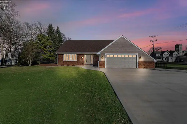 502 Stone, Marblehead, OH 43440