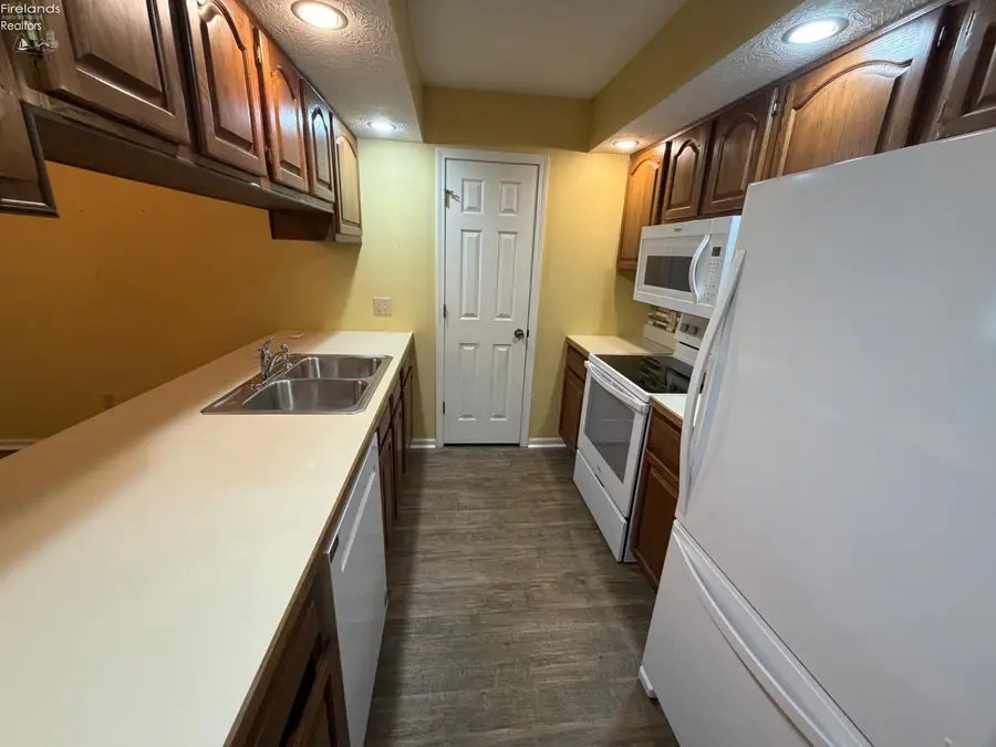 104 Leisure Lane, Norwalk, OH 44857 - #3