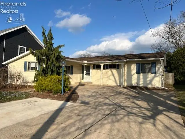 3712 Matthes Avenue, Sandusky, OH 44870 - #1