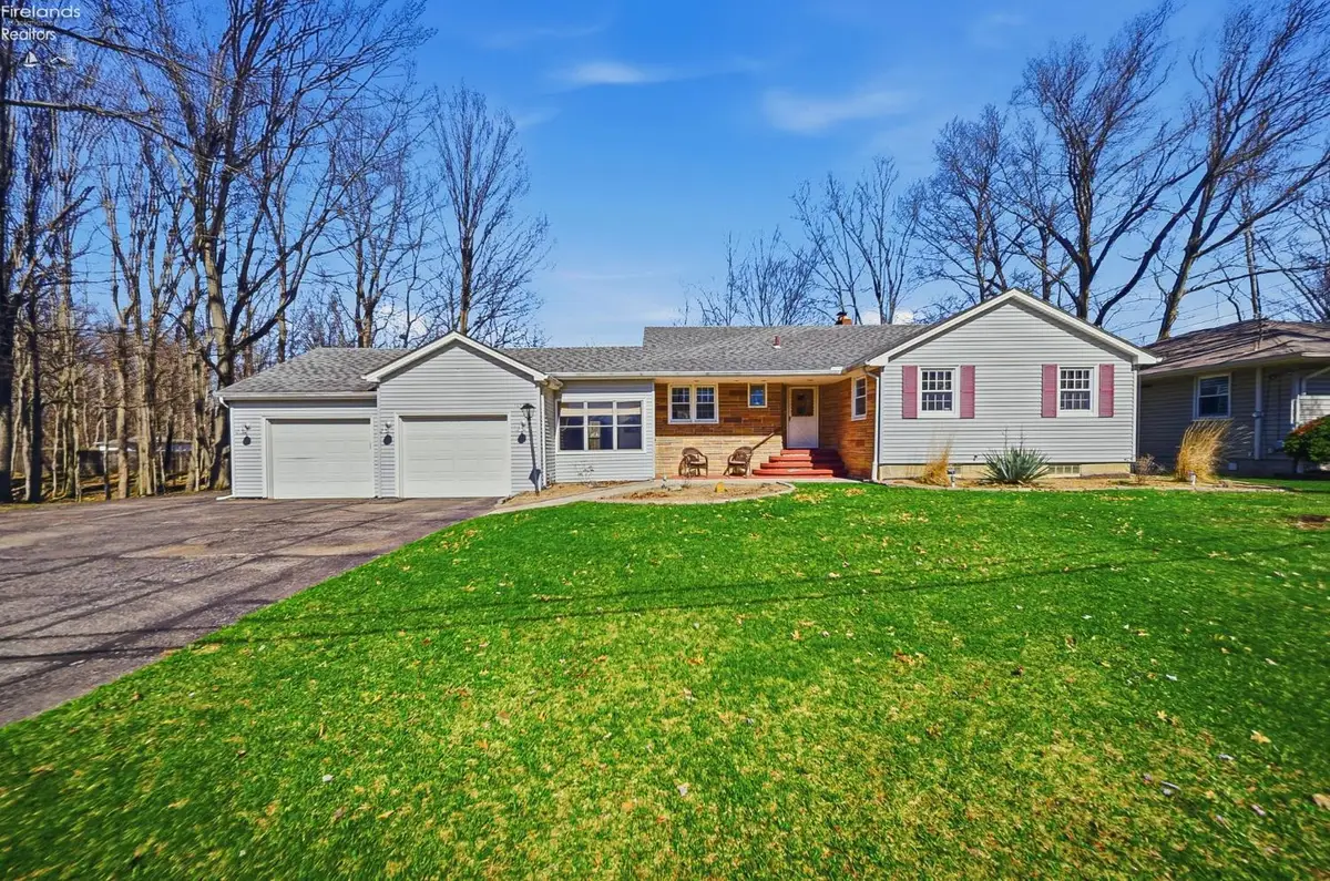 1073 Rosealee Ave., Elyria, OH 44035 - #1