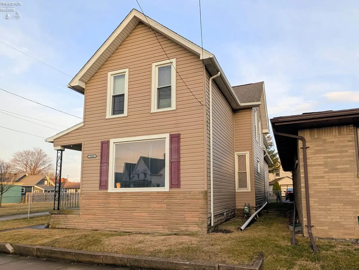 1016 Hayes Avenue, Sandusky, OH 44870 - #1