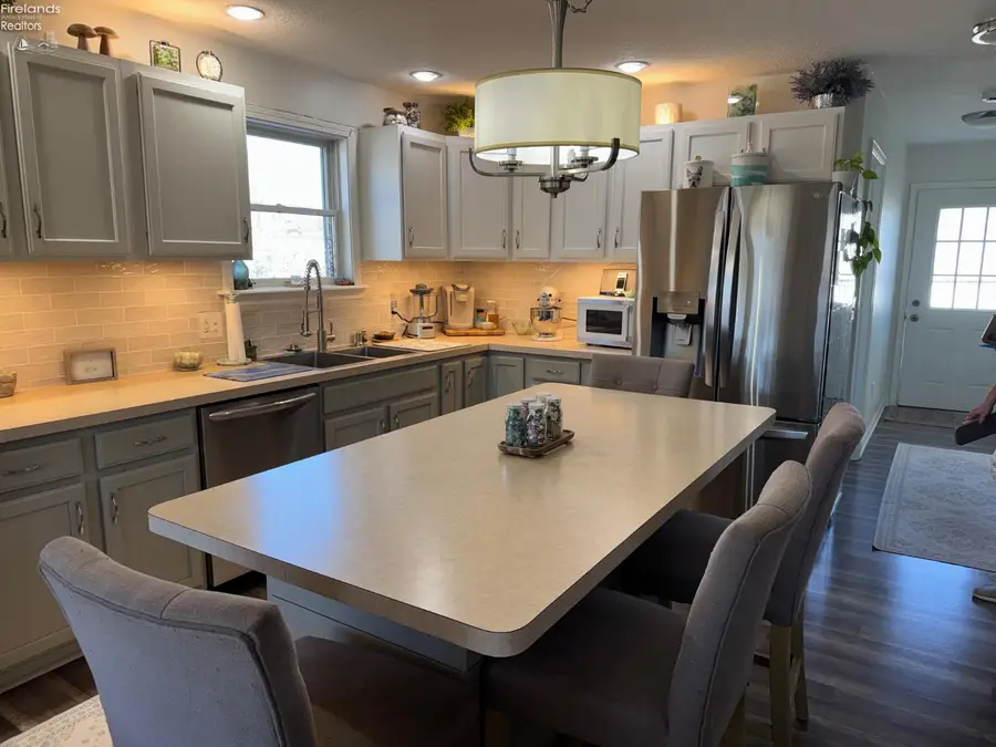 311 Walnut Street, Port Clinton, OH 43452 - #3