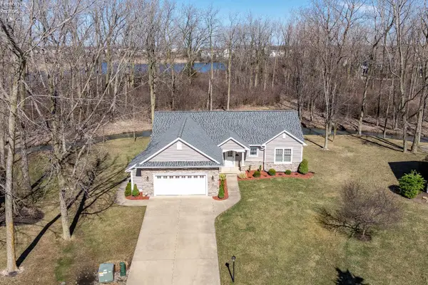 1249 Lost Lake Road, Port Clinton, OH 43452