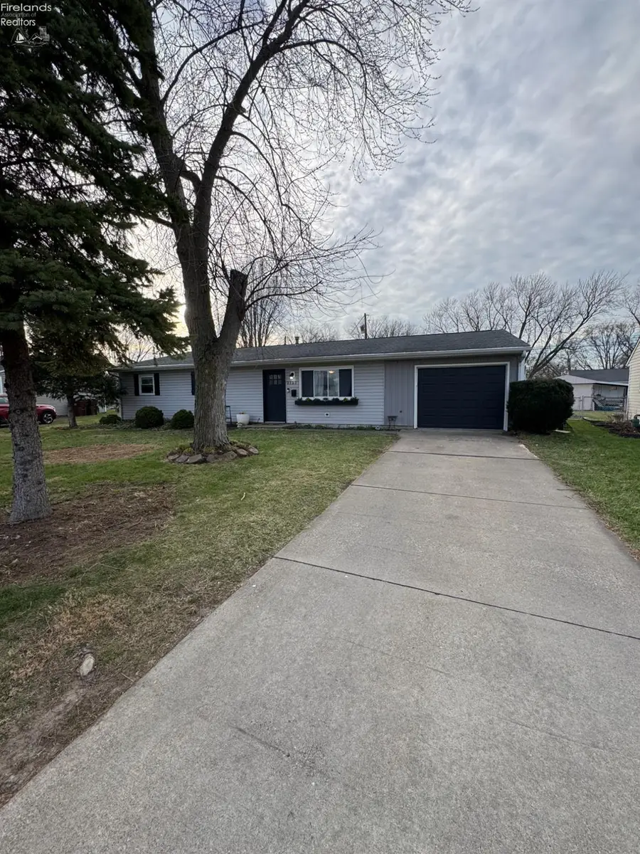 2151 Aspen Run Road, Sandusky, OH 44870 - #3