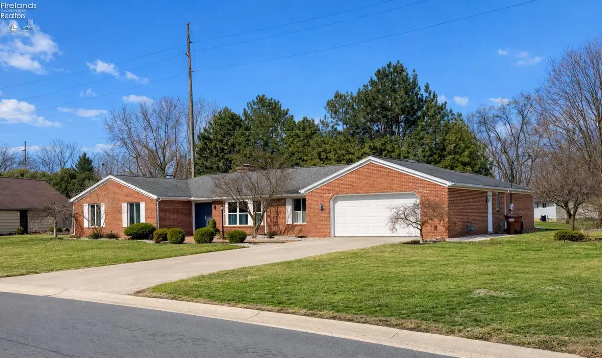 38 Glendale Avenue, Fremont, OH 43420 - #1