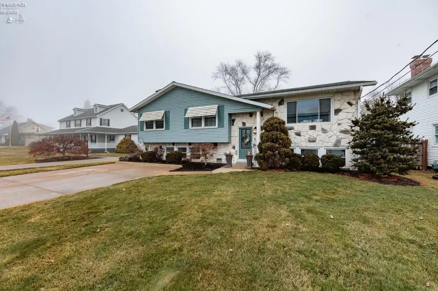 807 Cleveland Road, Huron, OH 44839 - #3