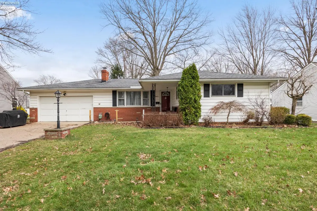 645 Terra Lane, Amherst, OH 44001 - #1