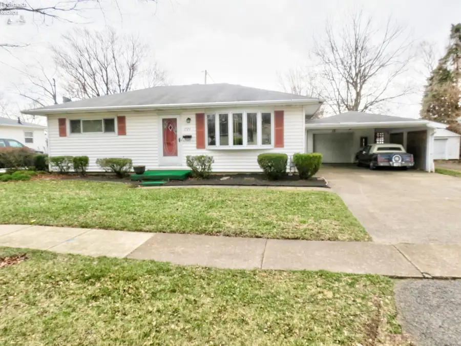 1720 Buchanan Street, Sandusky, OH 44870 - #3