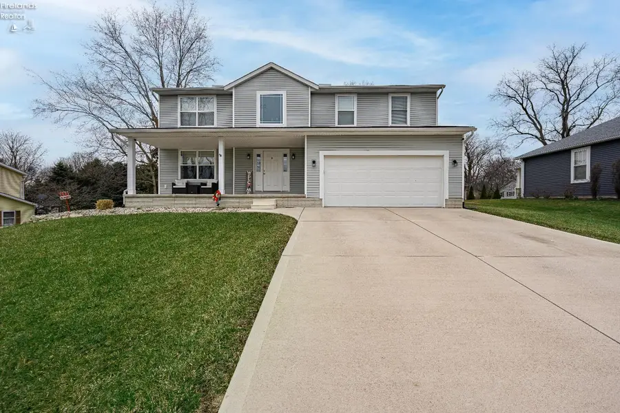 3712 N Delwood Drive, Port Clinton, OH 43452 - #3