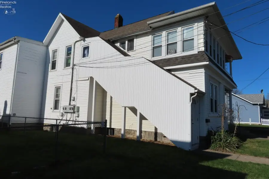 1110 Third St, Sandusky, OH 44870 - #3