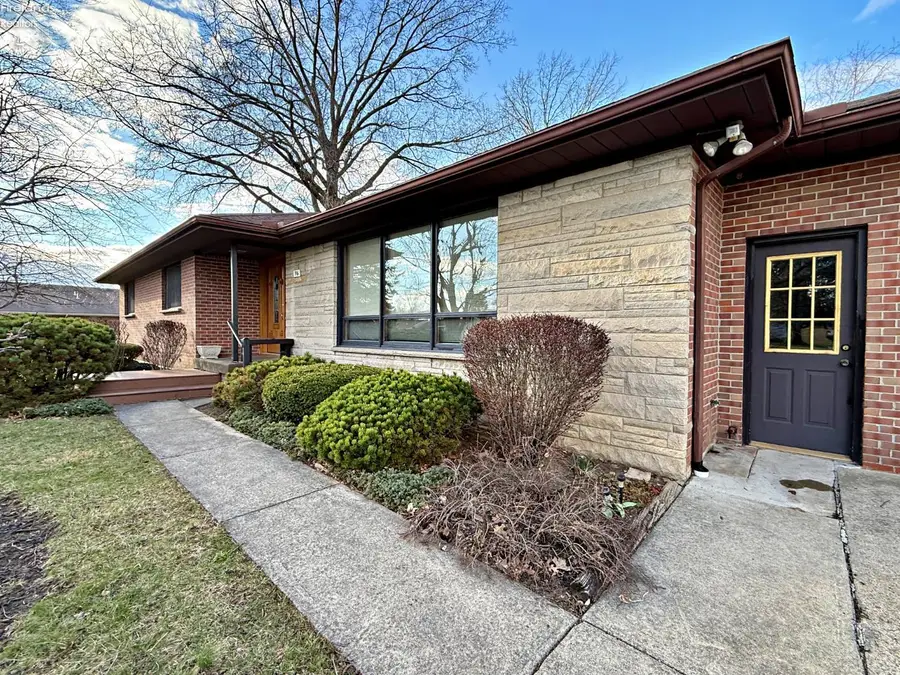 96 Lindsay Avenue, Tiffin, OH 44883 - #3