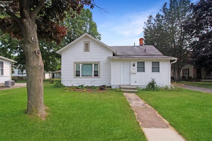 415 Fremont Road, Port Clinton, OH 43452 - #3