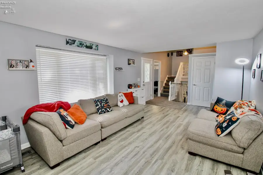 3117 E Bayview Lane, Sandusky, OH 44870 - #3