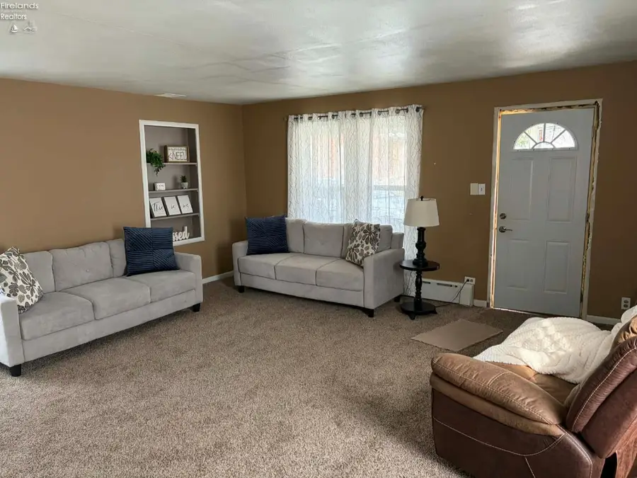 34 Jefferson Street, Bloomville, OH 44818 - #2