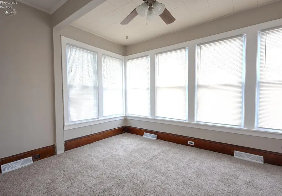 1225 W Osborne Street, Sandusky, OH 44870 - #2