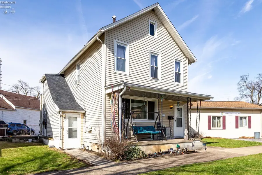 715 Wayne Street, Sandusky, OH 44870 - #2