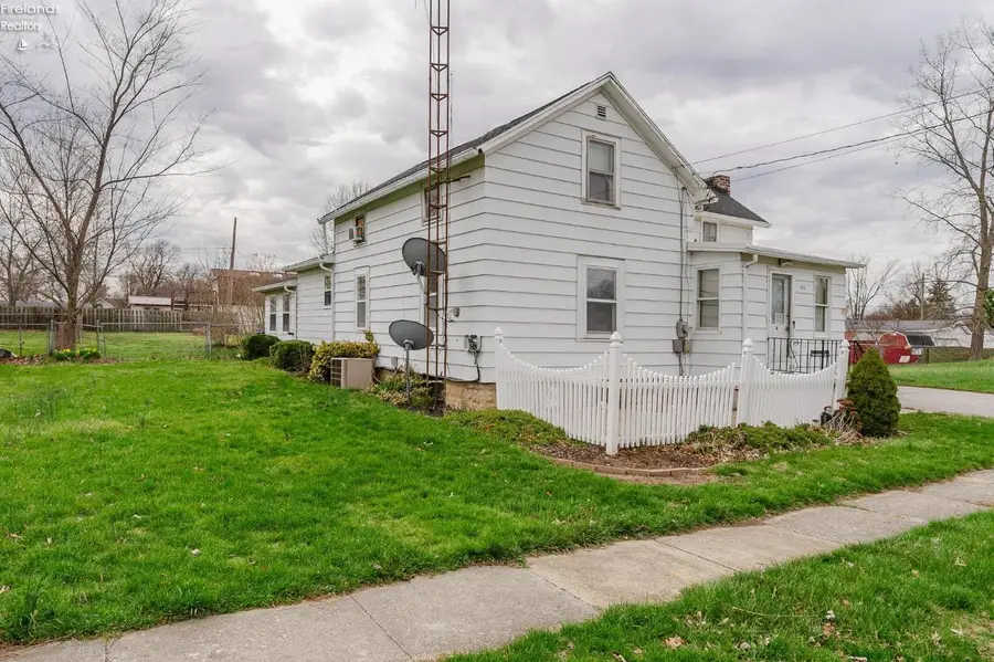 103 Catherine Street, Green Springs, OH 44836 - #3