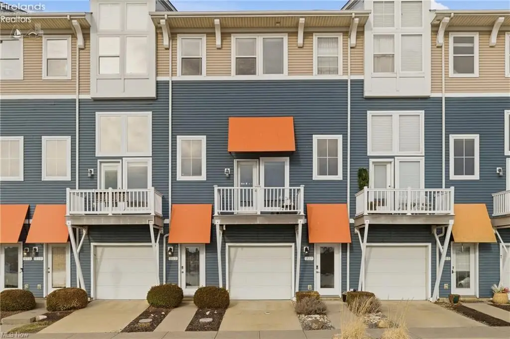 323 Arizona Avenue, Lorain, OH 44052 - #1