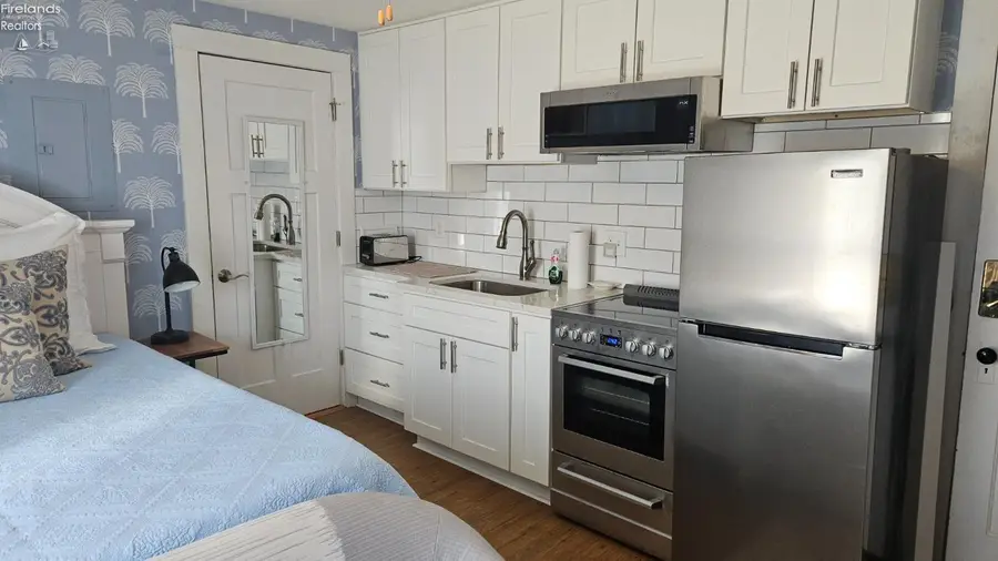 162 Walnut Avenue #2, Lakeside, OH 43440 - #3