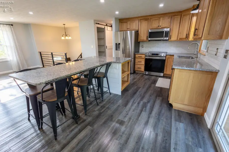 1007 Overlook Drive, Willard, OH 44890 - #3