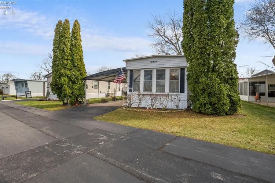 1623 NE Catawba Road #160, Port Clinton, OH 43452 - #3