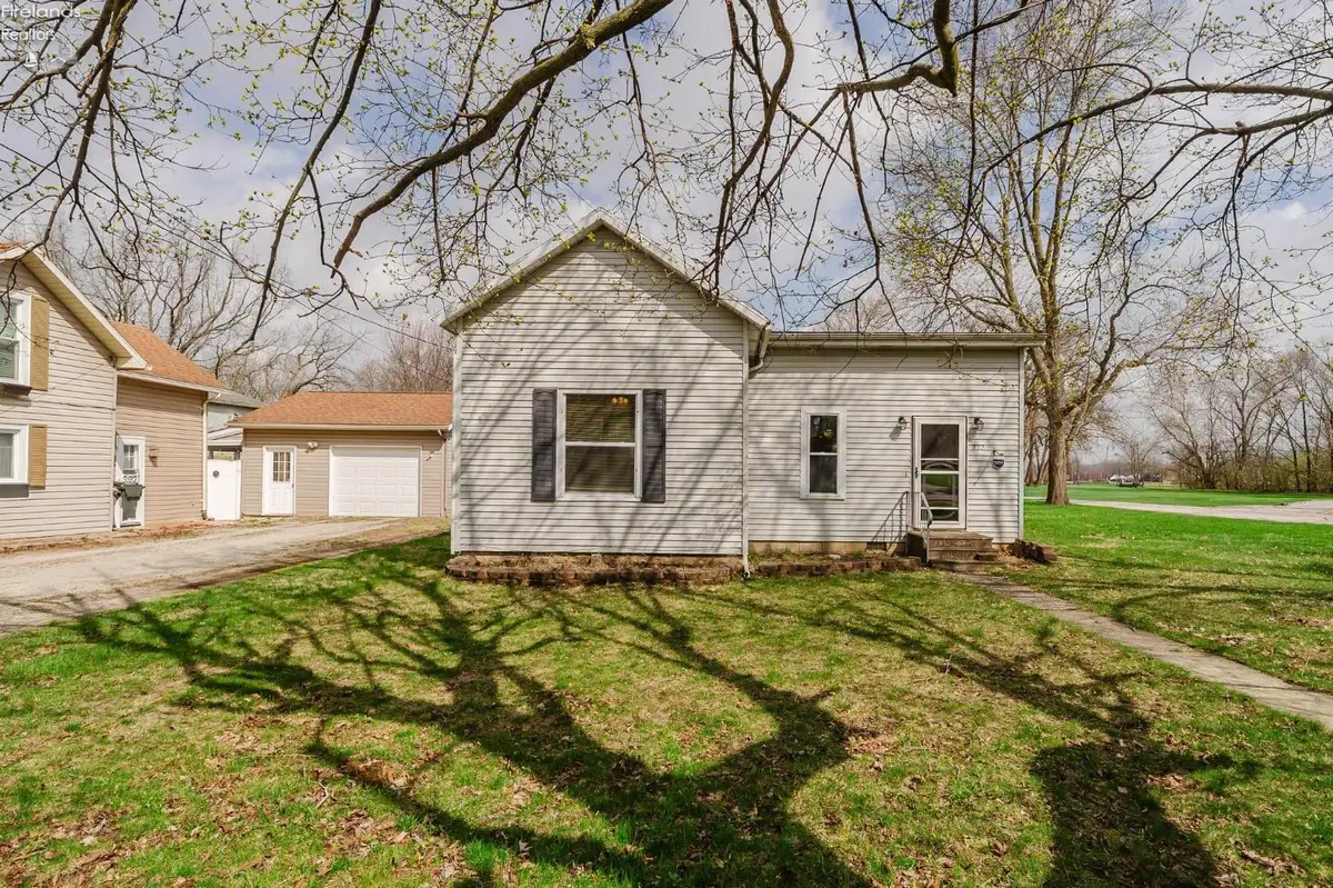 332 Krotzer, Luckey, OH 43443 - #1