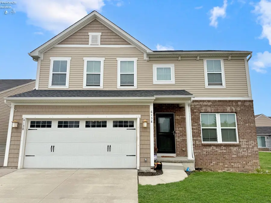 6138 Meadow Farm Lane, Lorain, OH 44053 - #2