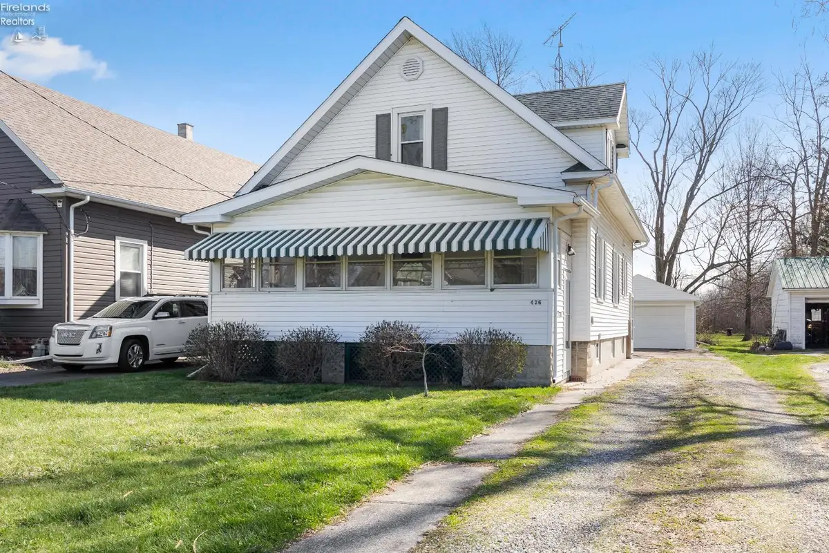 426 N Locust Street, Oak Harbor, OH 43449 - #1
