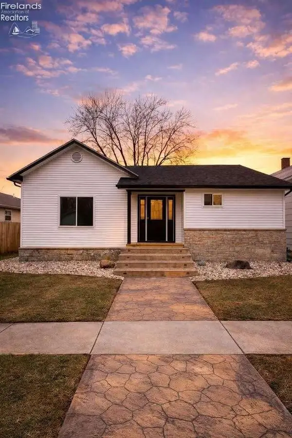 304 Main Street, Genoa, OH 43430