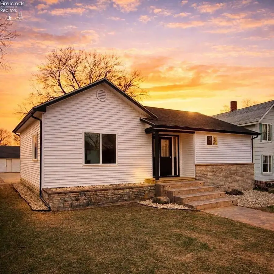 304 Main Street, Genoa, OH 43430 - #2