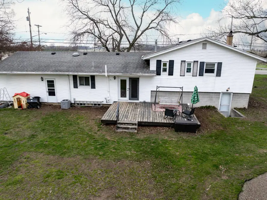 557 E Maple Street, Clyde, OH 43410 - #3