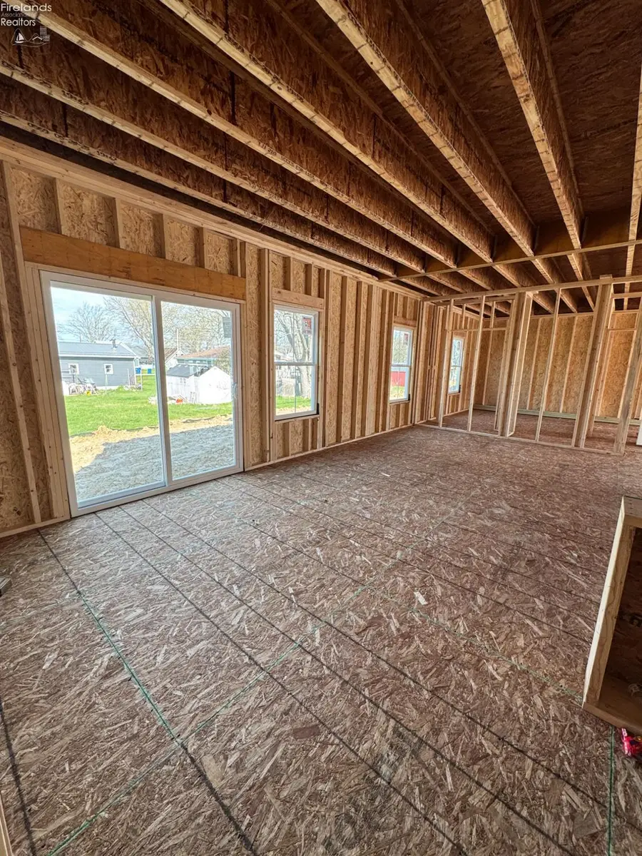 5979 Montauk Point, Vermilion, OH 44089 - #3