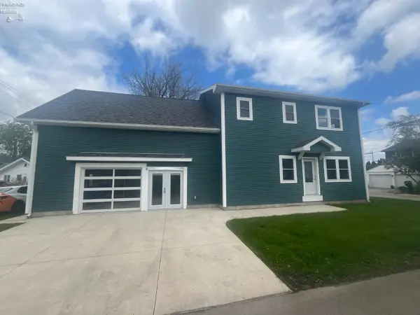 37 Silvern Street, Huron, OH 44839