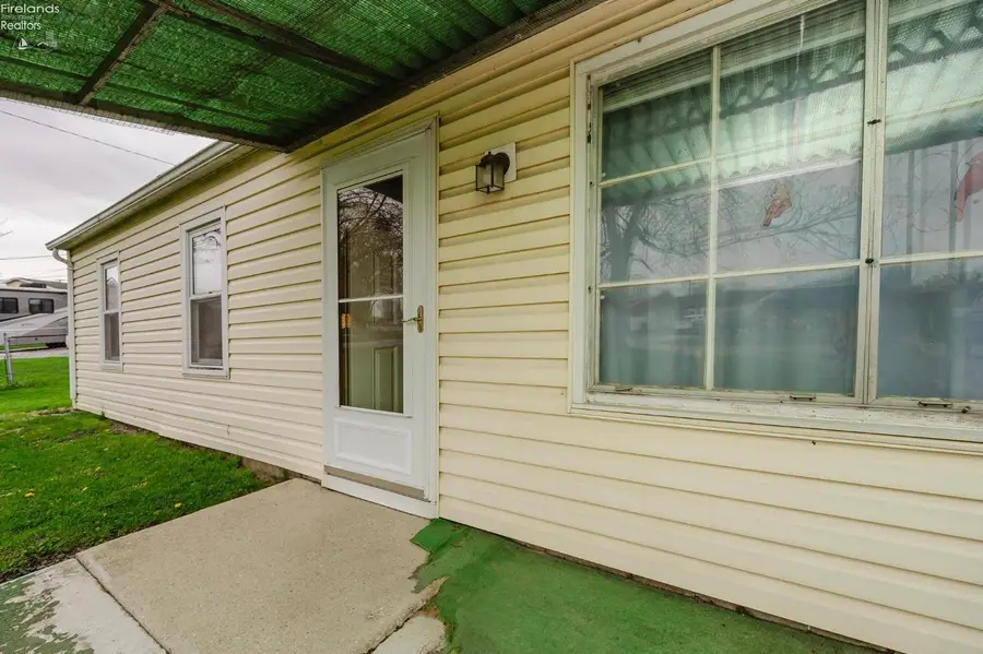 24 Gail Lane, Tiffin, OH 44883 - #3
