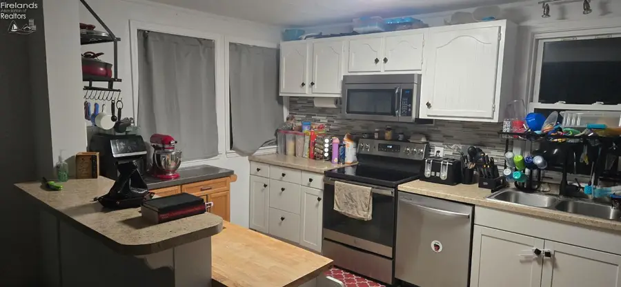 1214 Franklin Avenue, Fremont, OH 43420 - #3