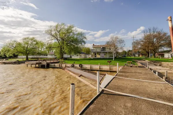 2170 S Sugar Bush Drive, Marblehead, OH 43440