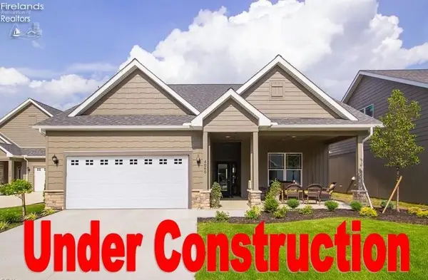 6029 Coventry Circle, Huron, OH 44839