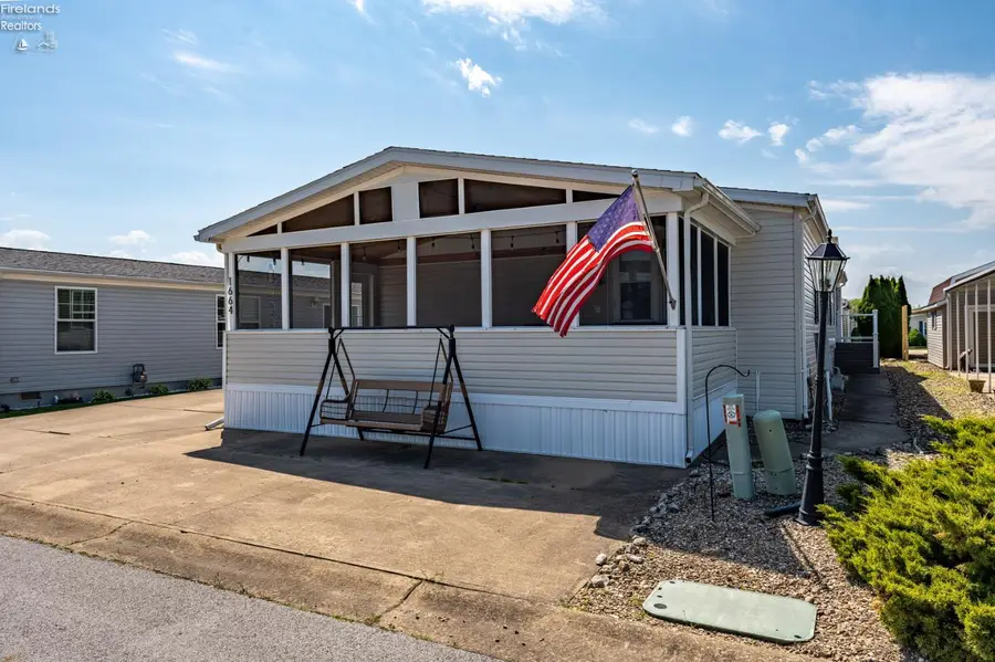 1664 N Coldwater Crossing Road, Marblehead, OH 43440 - #2